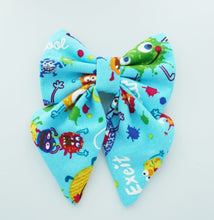 Load image into Gallery viewer, SHIBA INU BLUE BOWTIE