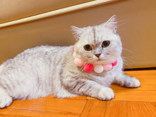 Load image into Gallery viewer, POMPOM NECKLACE - LAVENDER PINK